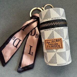 Fashion Accessory Geometric Patterned Keychain/fob holder